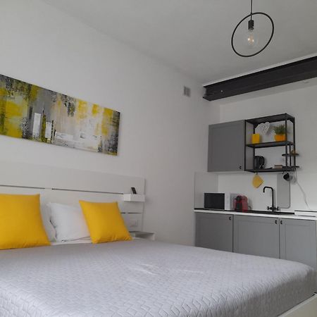 Verona Urban Apartment ภายนอก รูปภาพ