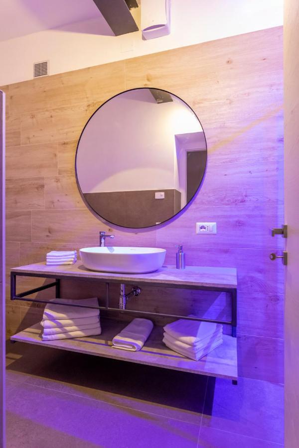 Verona Urban Apartment ภายนอก รูปภาพ