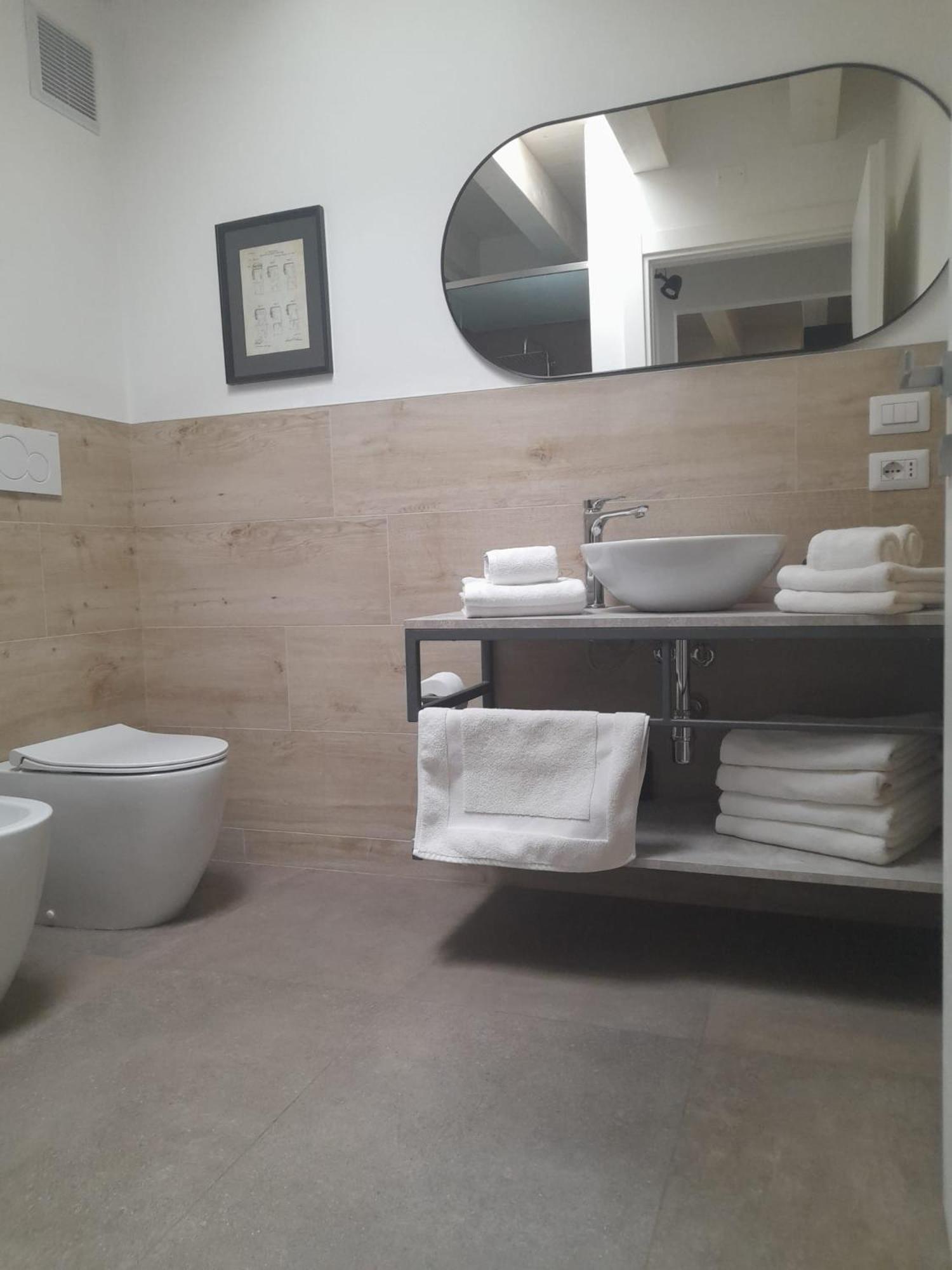 Verona Urban Apartment ภายนอก รูปภาพ